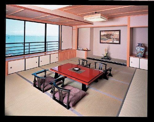 琵琶湖グランドホテル京近江 Ryokan